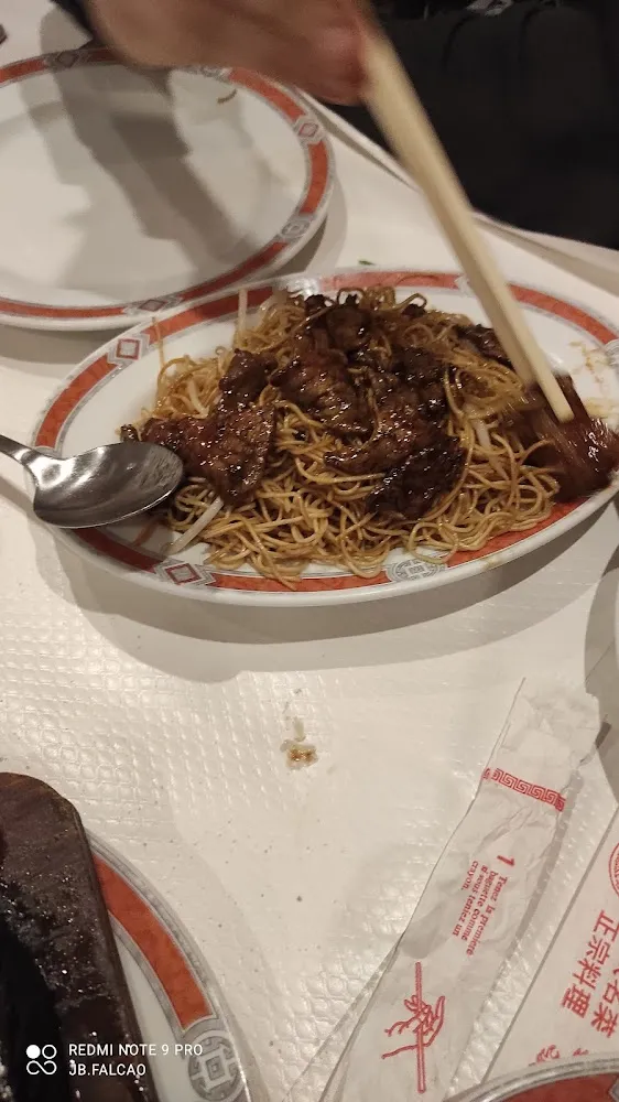 Nouilles Sautées Au Boeuf